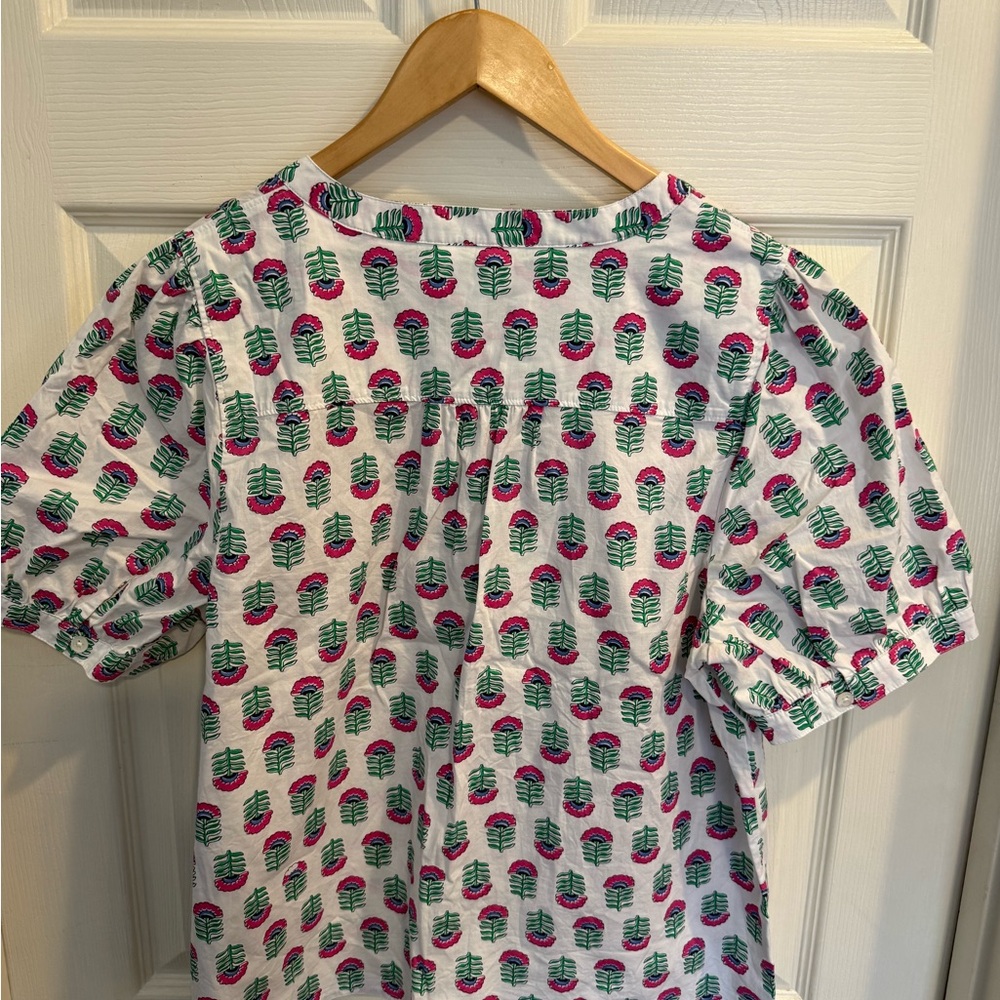 J. Crew White Top with Pink Floral & Green Leaf Pattern - Picture 5 of 8